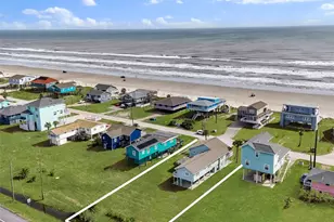 16634 Jamaica Beach Rd, Galveston, TX 77554 - Photo 2
