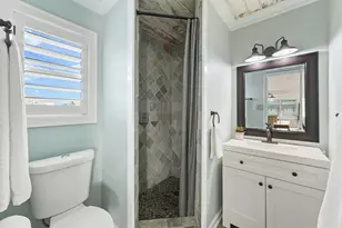 16634 Jamaica Beach Rd, Galveston, TX 77554 - Photo 24