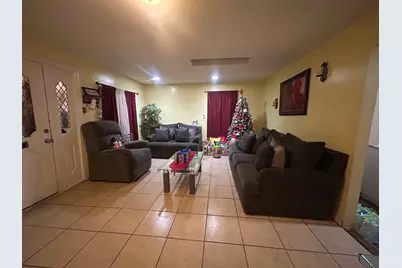 909 S Mineola Street, Midland, TX 79701 - Photo 2