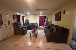 909 S Mineola St, Midland, TX 79701 - Photo 2