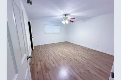 6902 Sandy Knolls Drive, Spring, TX 77379 - Photo 10