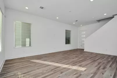 778 W Tidwell Road #H, Houston, TX 77091 - Photo 16