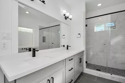 778 W Tidwell Road #H, Houston, TX 77091 - Photo 20