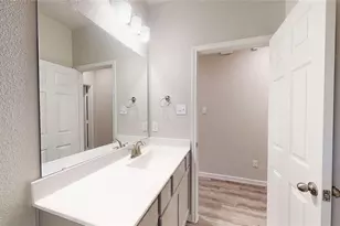 1031 Comal Trl, Dayton, TX 77535 - Photo 28