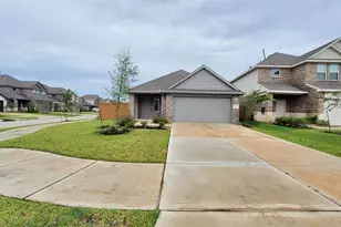 4901 Blue Beetle Rdg Dr, Katy, TX 77493 - Photo 2