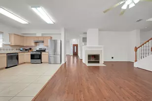 5514 Gatesprings Ln Ln, Sugar Land, TX 77479 - Photo 6