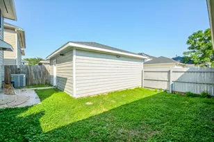 19505 Richland Springs Dr, Houston, TX 77073 - Photo 20