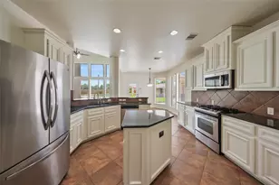 10402 Kingston Creek Ln, Cypress, TX 77433 - Photo 12