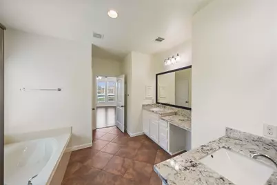 10402 Kingston Creek Lane, Cypress, TX 77433 - Photo 10