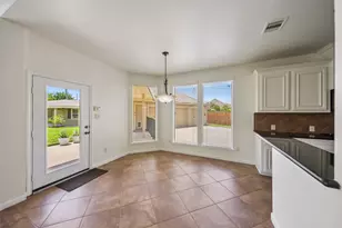 10402 Kingston Creek Ln, Cypress, TX 77433 - Photo 12