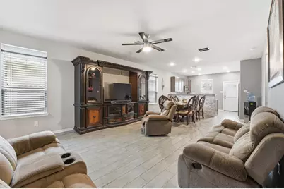 24818 Russet Bluff Trail, Houston, TX 77336 - Photo 10