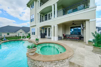 12590 St Ann Court, Willis, TX 77318 - Photo 14