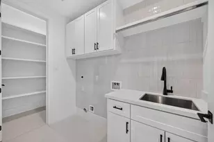 1508 Woodvine Dr, Houston, TX 77055 - Photo 16