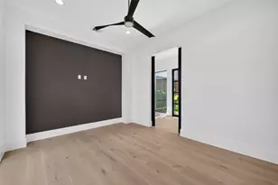 1508 Woodvine Dr, Houston, TX 77055 - Photo 18