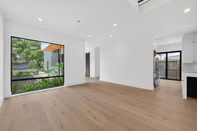 1508 Woodvine Drive, Houston, TX 77055 - Photo 6