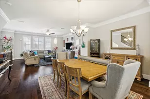 6735 Highclere Manor Ln, Houston, TX 77055 - Photo 12