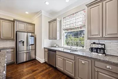 6735 Highclere Manor Lane, Houston, TX 77055 - Photo 16