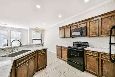 4214 Brinkley #B, Houston, TX 77051 - Photo 12