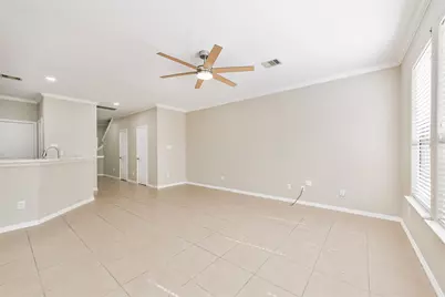 4214 Brinkley #B, Houston, TX 77051 - Photo 6