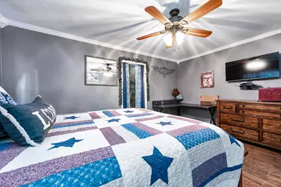 5404 Tanglebriar Drive, Dickinson, TX 77539 - Photo 16