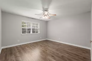 2105 Murfield Dr, League City, TX 77573 - Photo 20
