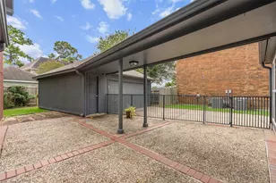 2105 Murfield Dr, League City, TX 77573 - Photo 38