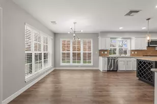 2105 Murfield Dr, League City, TX 77573 - Photo 8