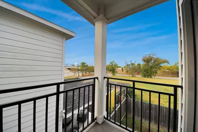 2507 Des Chaumes Street, Houston, TX 77026 - Photo 24