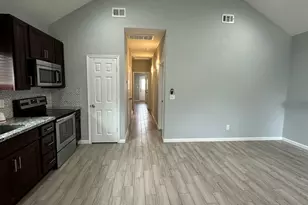 16830 Balmoral, Montgomery, TX 77316 - Photo 6