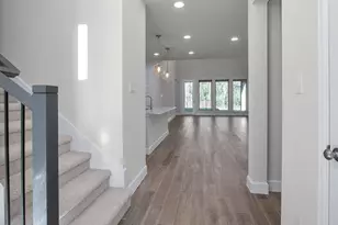 202 Sierra Strm Ln, Conroe, TX 77304 - Photo 6