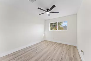 14387 Misty Meadow Ln, Houston, TX 77079 - Photo 28