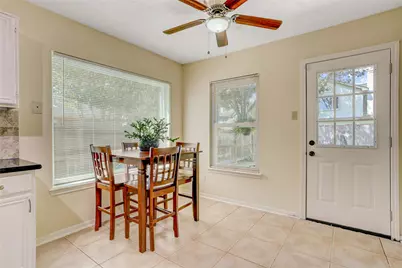 2513 Hadley Circle, Sugar Land, TX 77478 - Photo 8