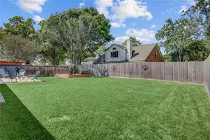 2513 Hadley Cir, Sugar Land, TX 77478 - Photo 18