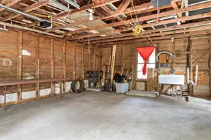 2660 Long St, Beaumont, TX 77702 - Photo 36