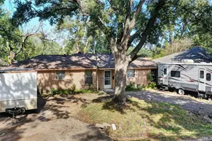 503 Vashti Dr, Houston, TX 77037 - Photo 2