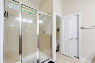 3814 Raintree Village Dr, Katy, TX 77449 - Photo 16