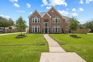 403 Trail Head St, Friendswood, TX 77546 - Photo 2