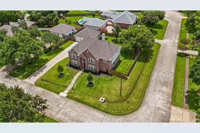 403 Trail Head Street, Friendswood, TX 77546 - Photo 1