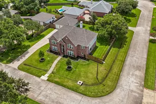 403 Trail Head St, Friendswood, TX 77546 - Photo 1