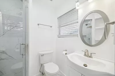 1309 Centennial Drive, Houston, TX 77055 - Photo 26