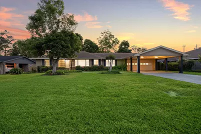 1309 Centennial Drive, Houston, TX 77055 - Photo 1