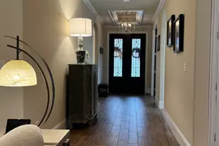 2020 E Lake Dr, Huntsville, TX 77340 - Photo 2