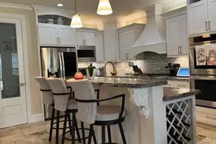 2020 E Lake Dr, Huntsville, TX 77340 - Photo 6