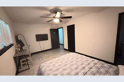 723 Fawn Court, Houston, TX 77015 - Photo 18