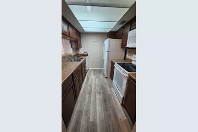 2818 S Bartell Drive #7, Houston, TX 77054 - Photo 10