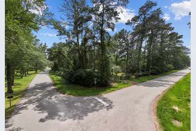 2395 Southline Road, Conroe, TX 77384 - Photo 32