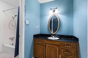 2395 Southline Rd, Conroe, TX 77384 - Photo 16