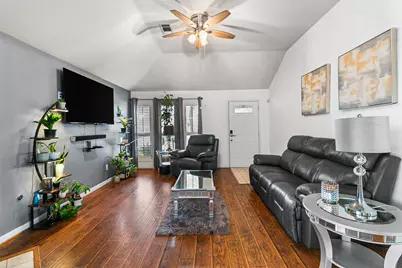 1823 Tomlinson Trail Drive, Houston, TX 77067 - Photo 2