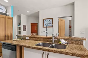 9420 Seawall Blvd, Galveston, TX 77554 - Photo 12