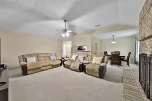 2820 Sugar Wood Dr, League City, TX 77573 - Photo 12